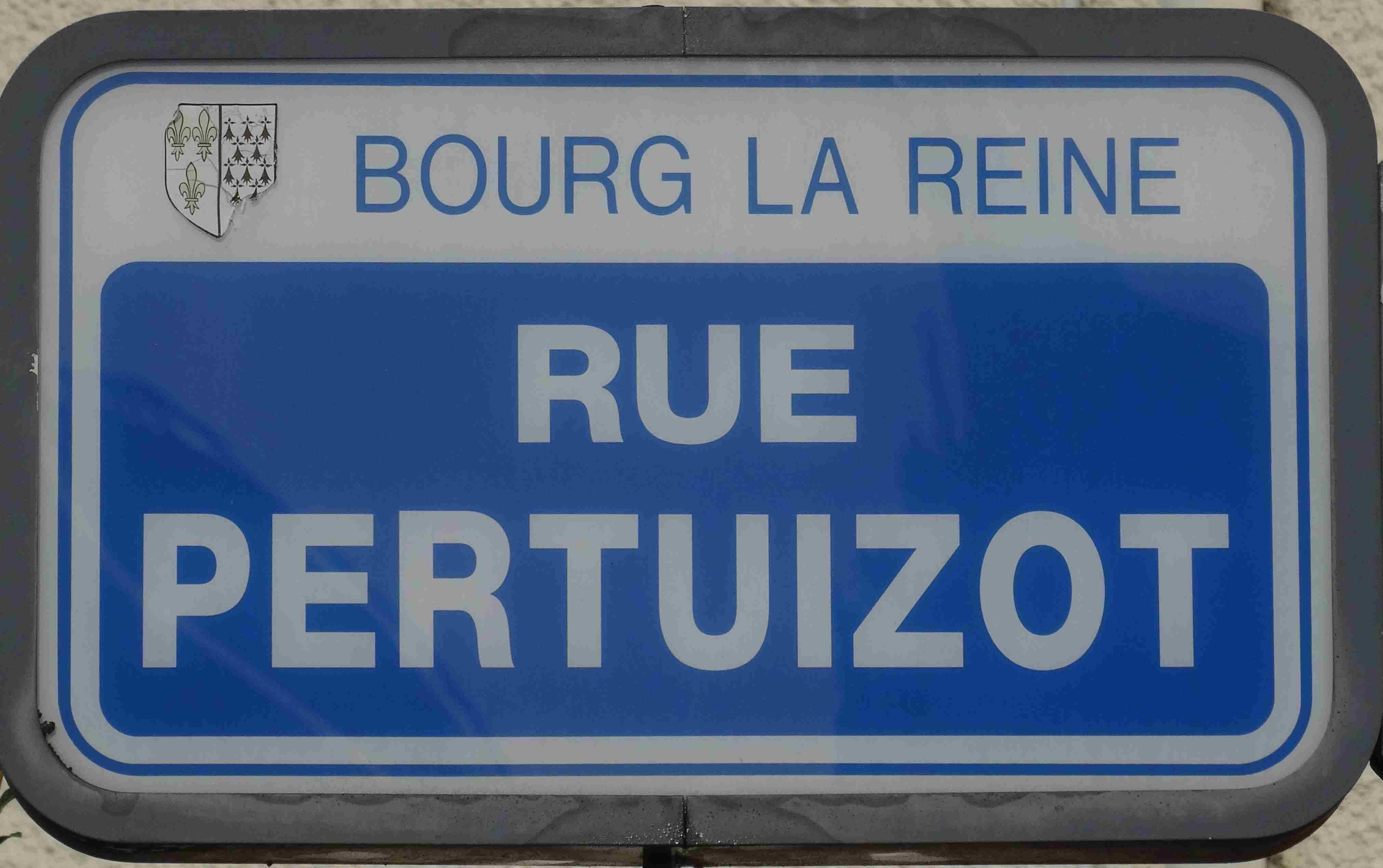 Rue Pertuizot bourg-la-reine